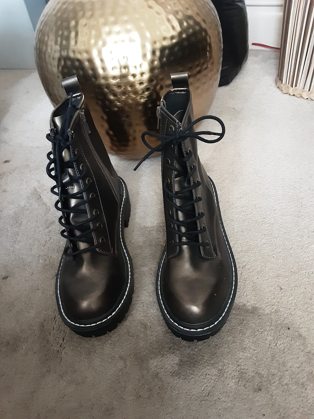 Womans Lace-Up Combat Boots